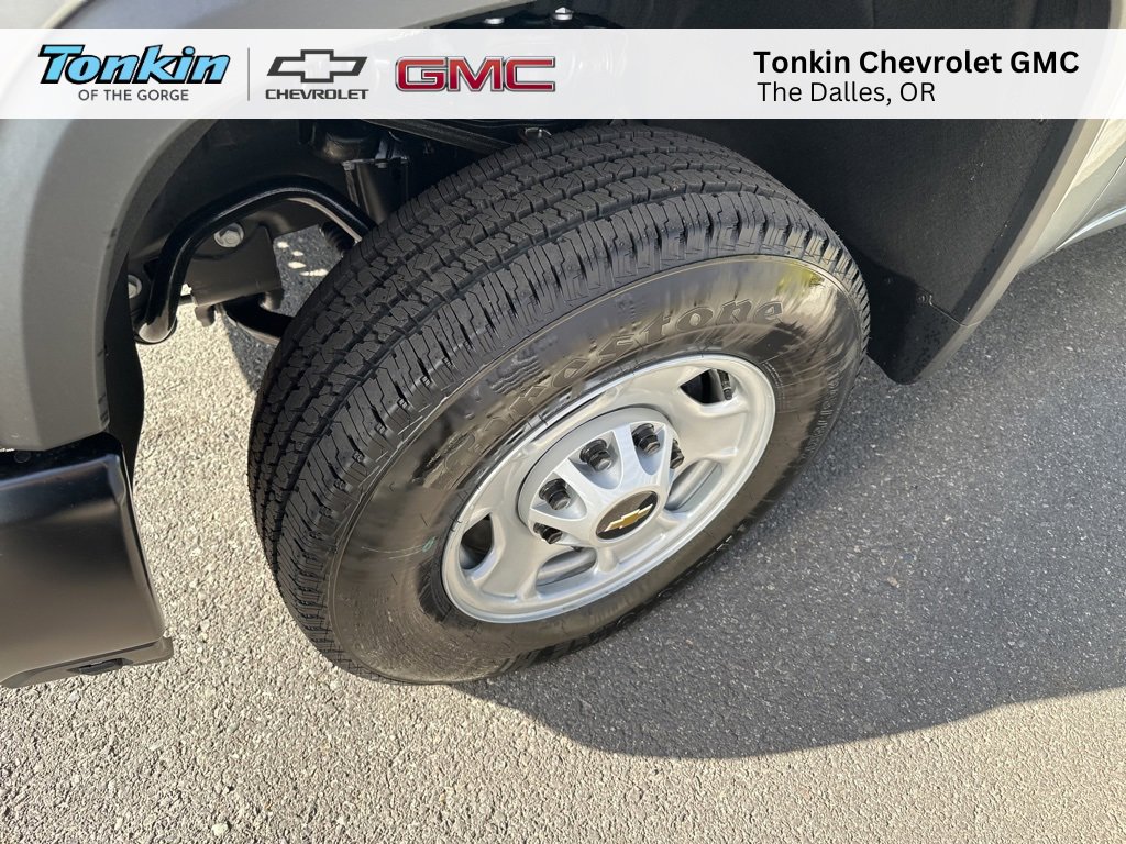 New 2025 Chevrolet Silverado 2500 W/T image 9