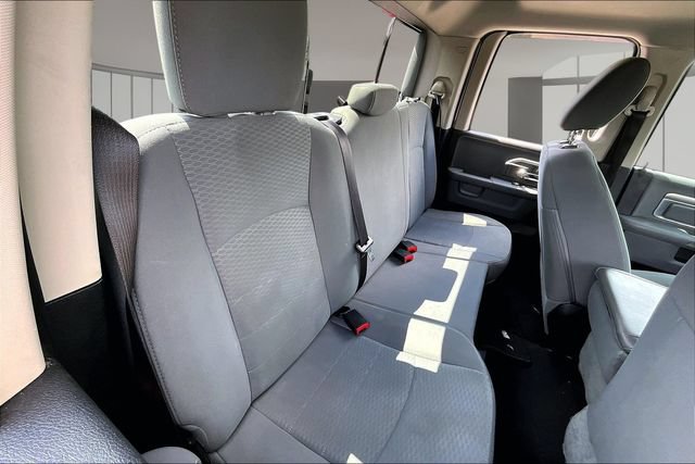 Used 2015 RAM 1500 Classic SLT RWD image 20