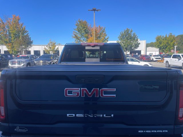 Used 2022 GMC Sierra 2500 Denali w/ Denali Ultimate Package AWD/4WD image 3