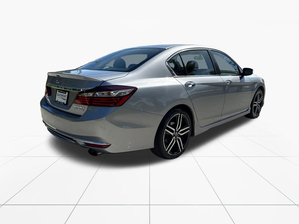 Used 2017 Honda Accord Sport Special Edition image 8