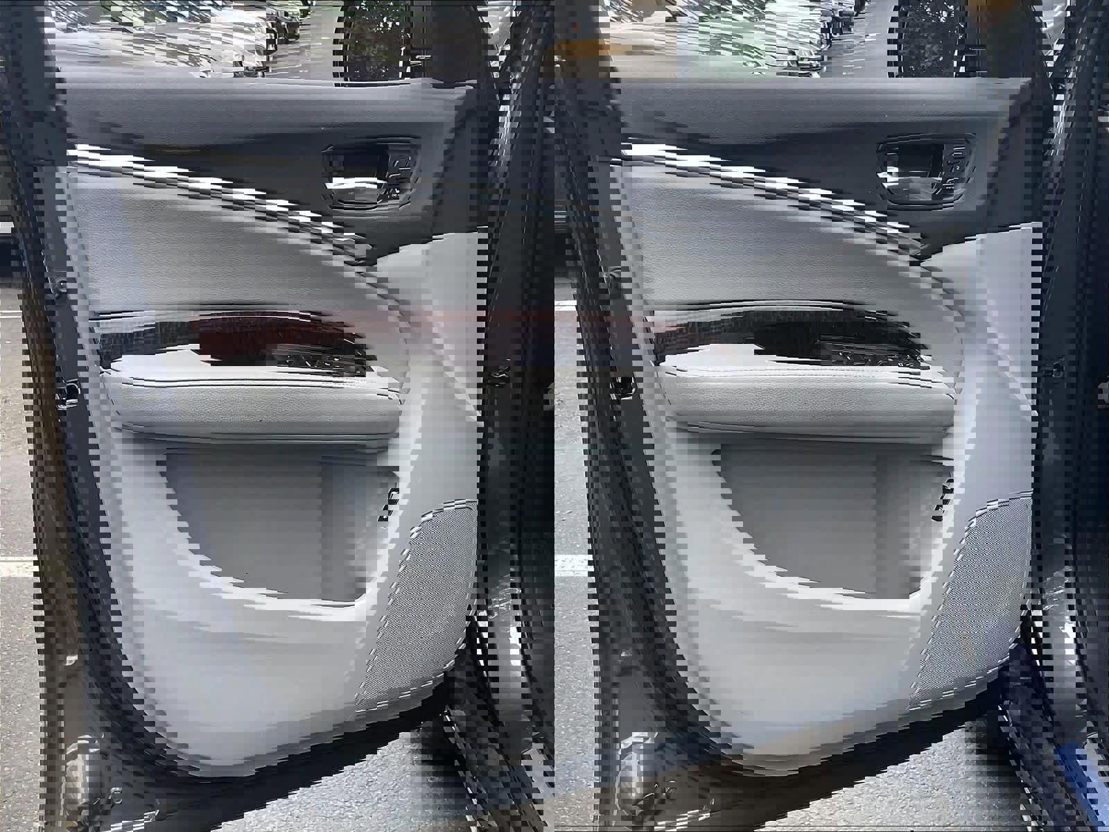 Used 2018 Acura MDX SH-AWD image 23