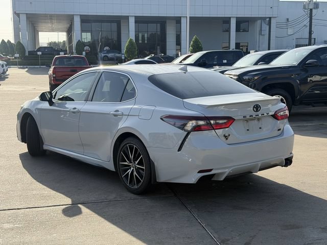 Used 2023 Toyota Camry SE FWD image 7
