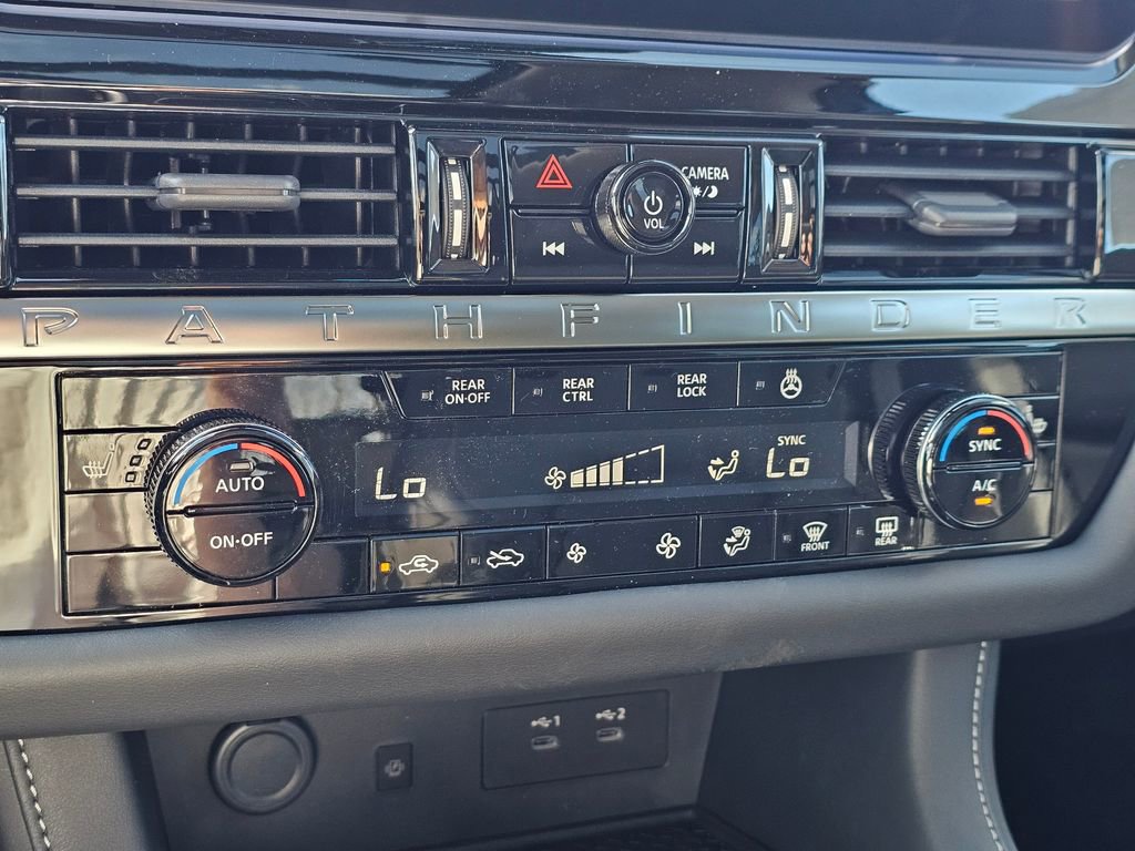 New 2026 Nissan Pathfinder SL w/ SL Premium Package (P04) image 15