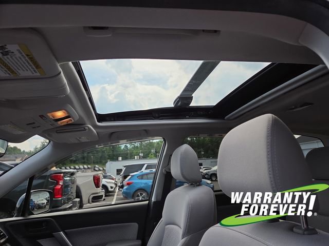 Used 2017 Subaru Forester 2.5i Premium AWD/4WD image 13