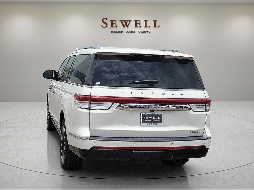 Used 2022 Lincoln Navigator Black Label AWD/4WD image 3