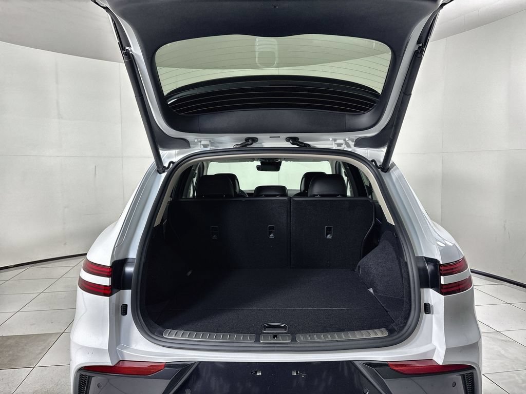 New 2026 Genesis GV70 2.5T Select AWD/4WD image 21