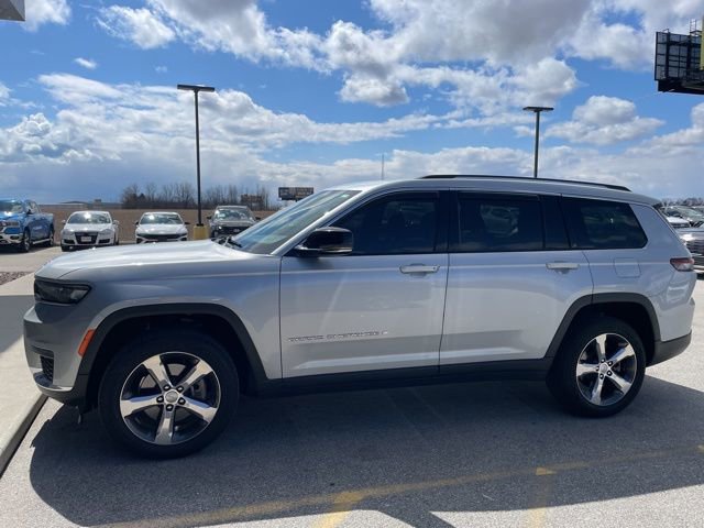 Used 2021 Jeep Grand Cherokee L Limited image 4