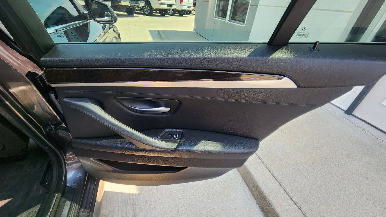 Used 2016 BMW 528i xDrive Sedan AWD/4WD image 22