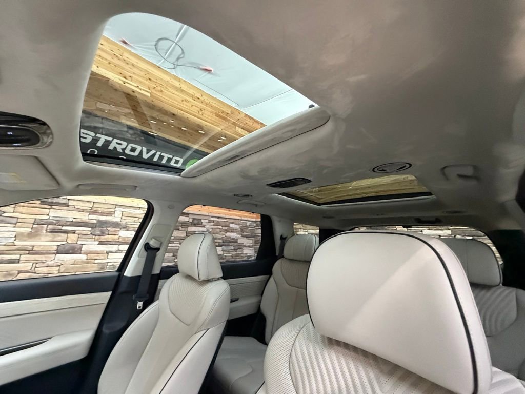 Certified 2023 Hyundai Palisade Calligraphy w/ Cargo Package image 20