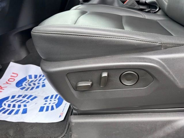 Used 2025 GMC Sierra 1500 SLT image 13