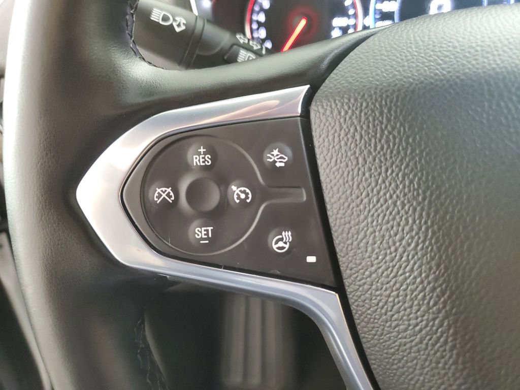 Used 2023 Chevrolet Traverse Premier w/ Redline Edition image 18