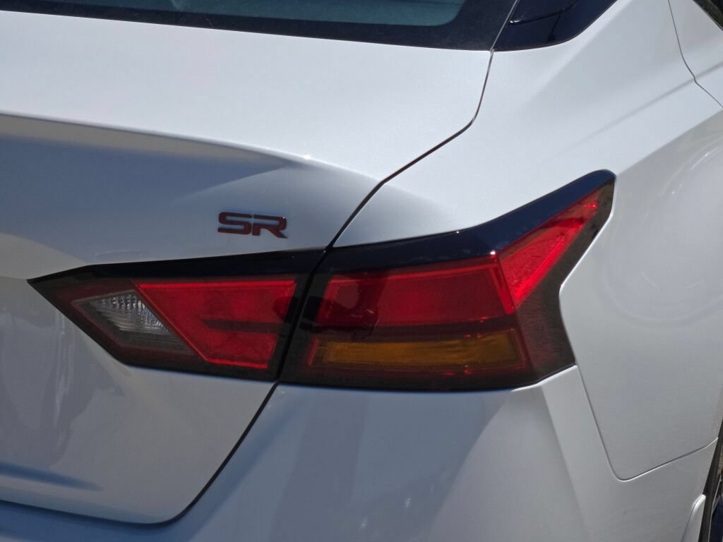 New 2026 Nissan Altima 2.5 SR FWD image 11