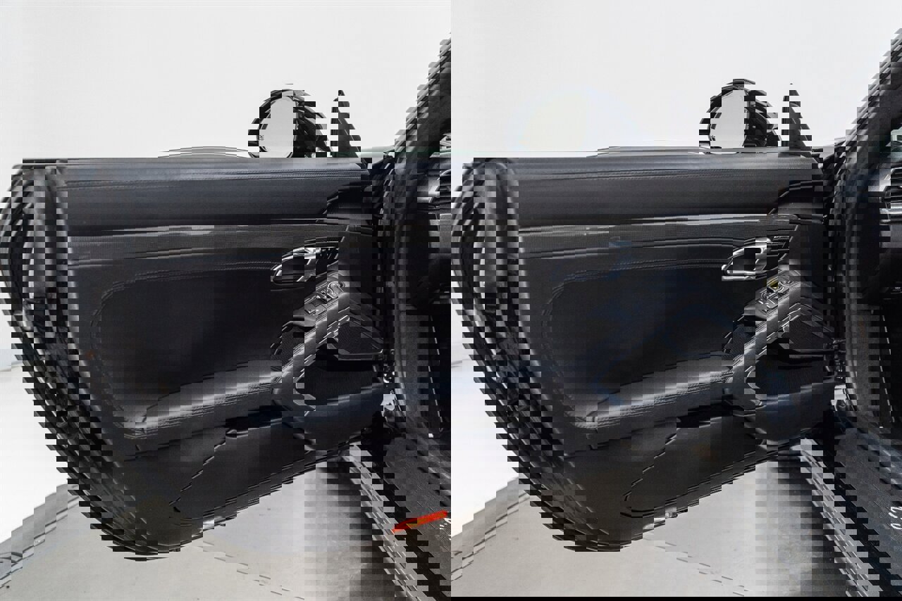 Used 2019 Porsche 911 Turbo S image 82