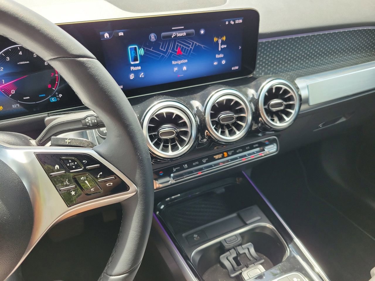 Used 2025 Mercedes-Benz GLB 250 image 23