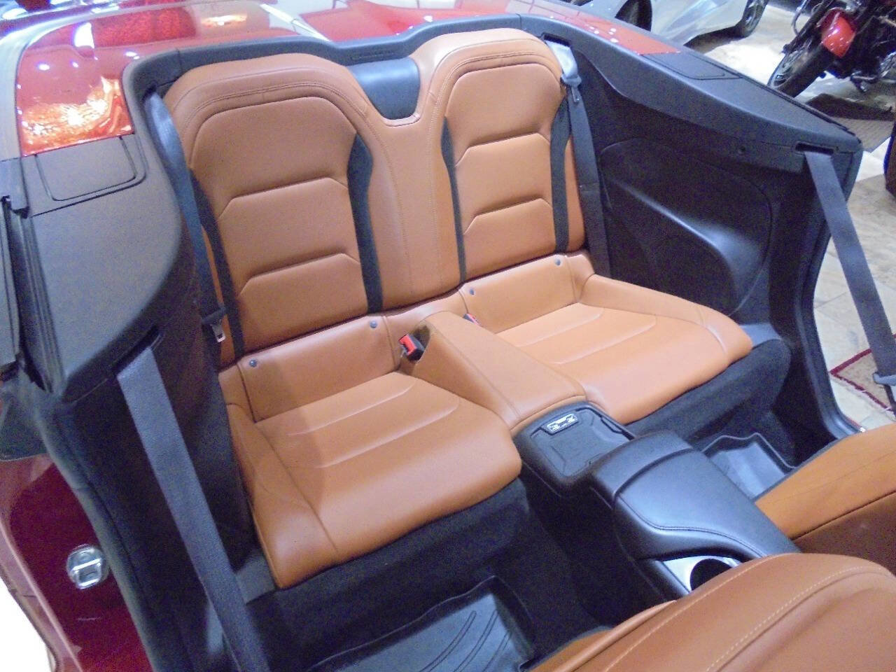 Used 2016 Chevrolet Camaro LT image 13