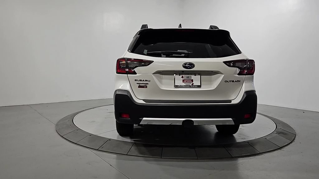 Certified 2023 Subaru Outback Limited AWD/4WD image 5