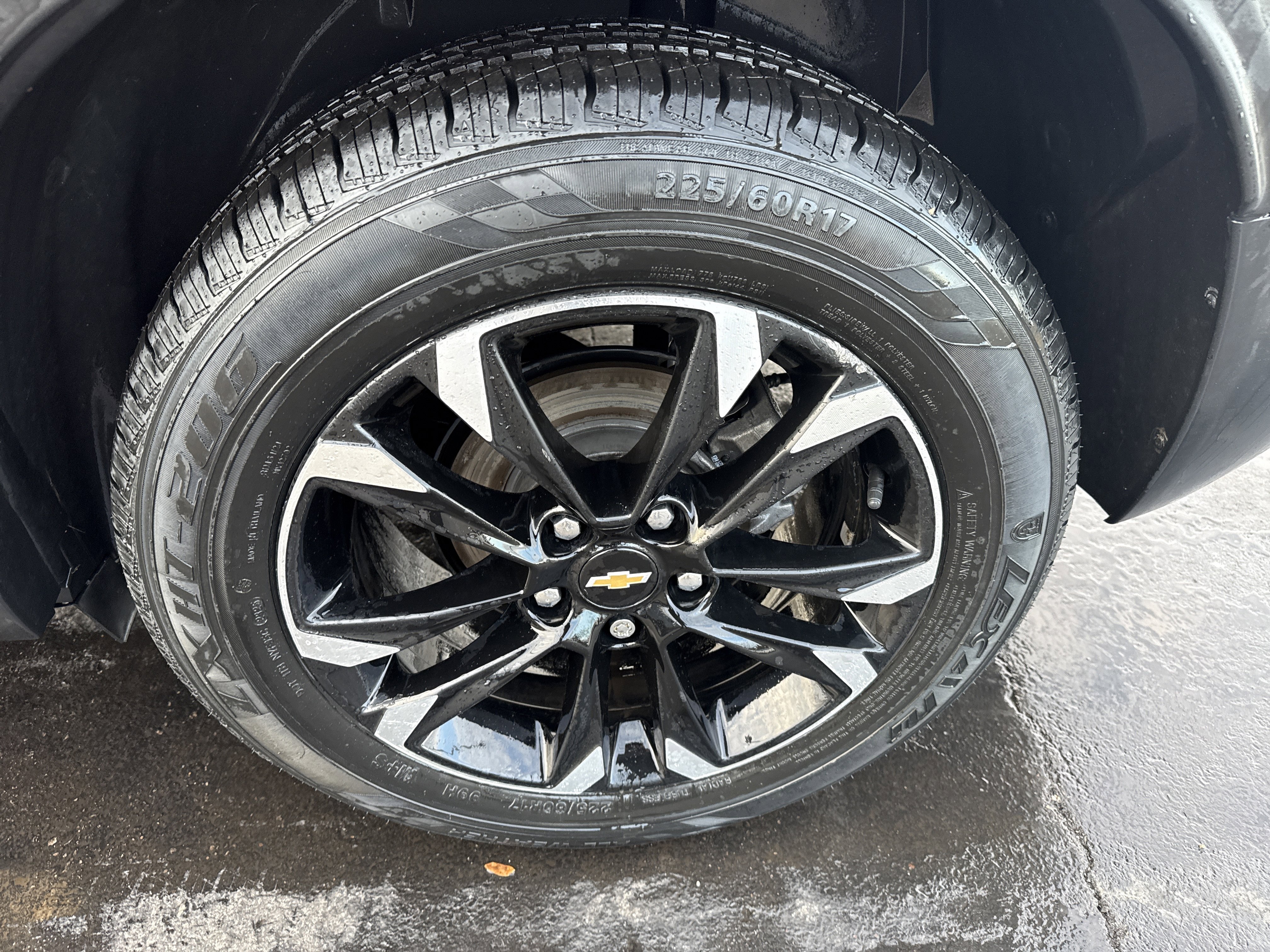 Used 2021 Chevrolet TrailBlazer LT w/ Premium Seating Package image 4