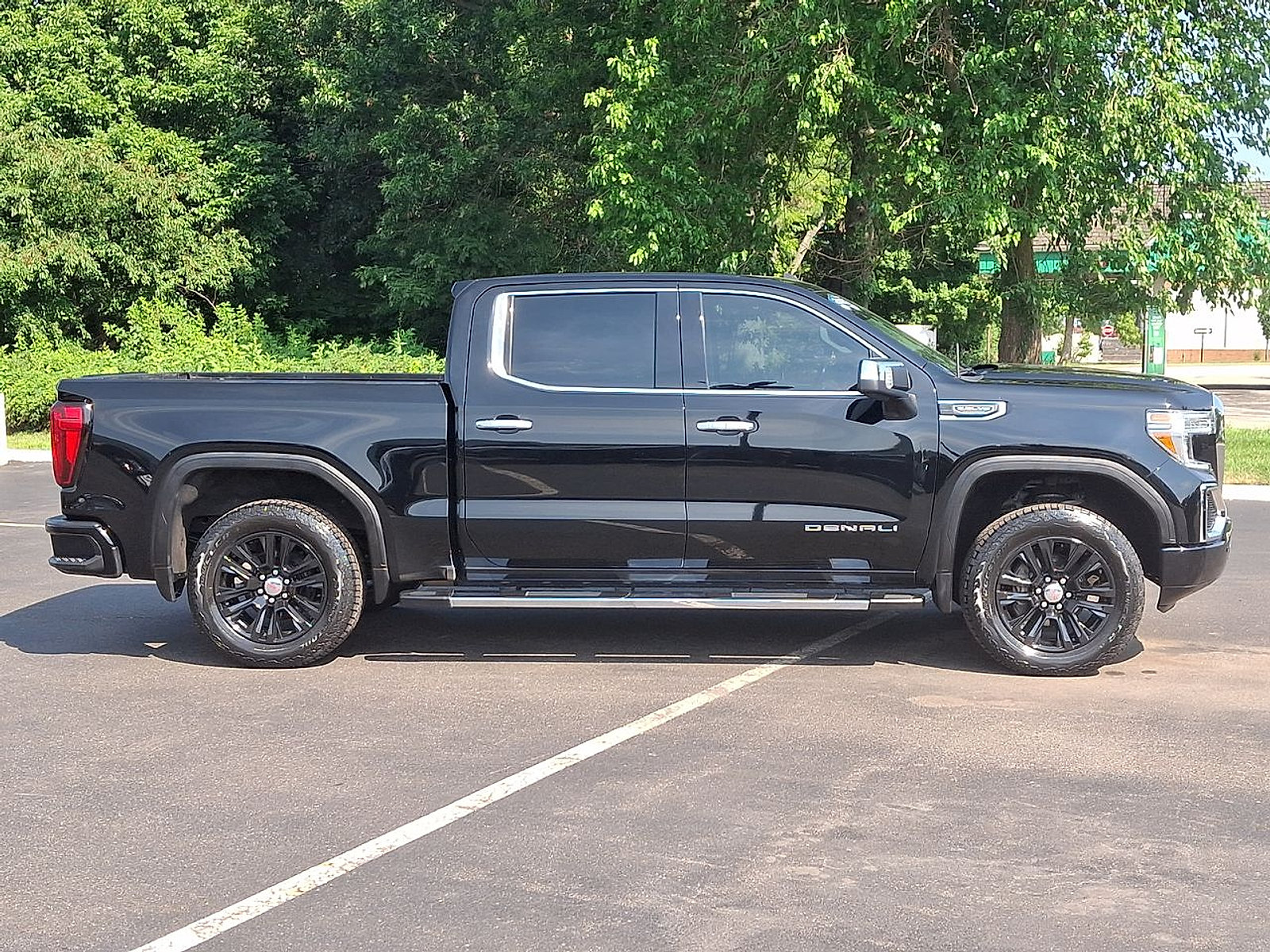 Certified 2021 GMC Sierra 1500 Denali w/ Technology Package AWD/4WD image 26