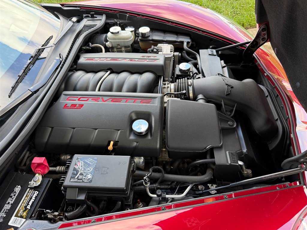 Used 2010 Chevrolet Corvette Grand Sport w/ Preferred Equipment Group RWD image 74