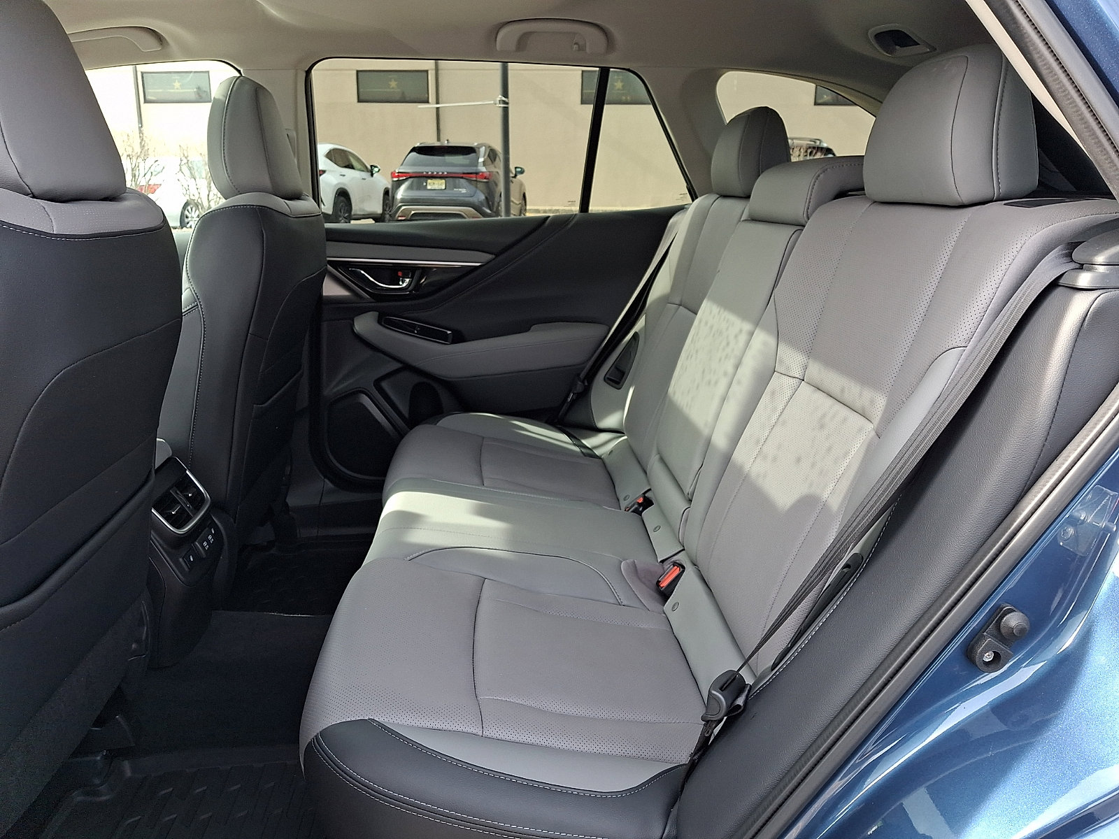 Used 2022 Subaru Outback Limited XT image 10