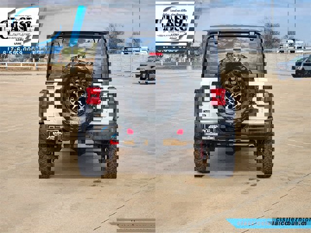 Used 2022 Jeep Wrangler Unlimited Rubicon w/ Xtreme Recon 35" Tire Package image 8