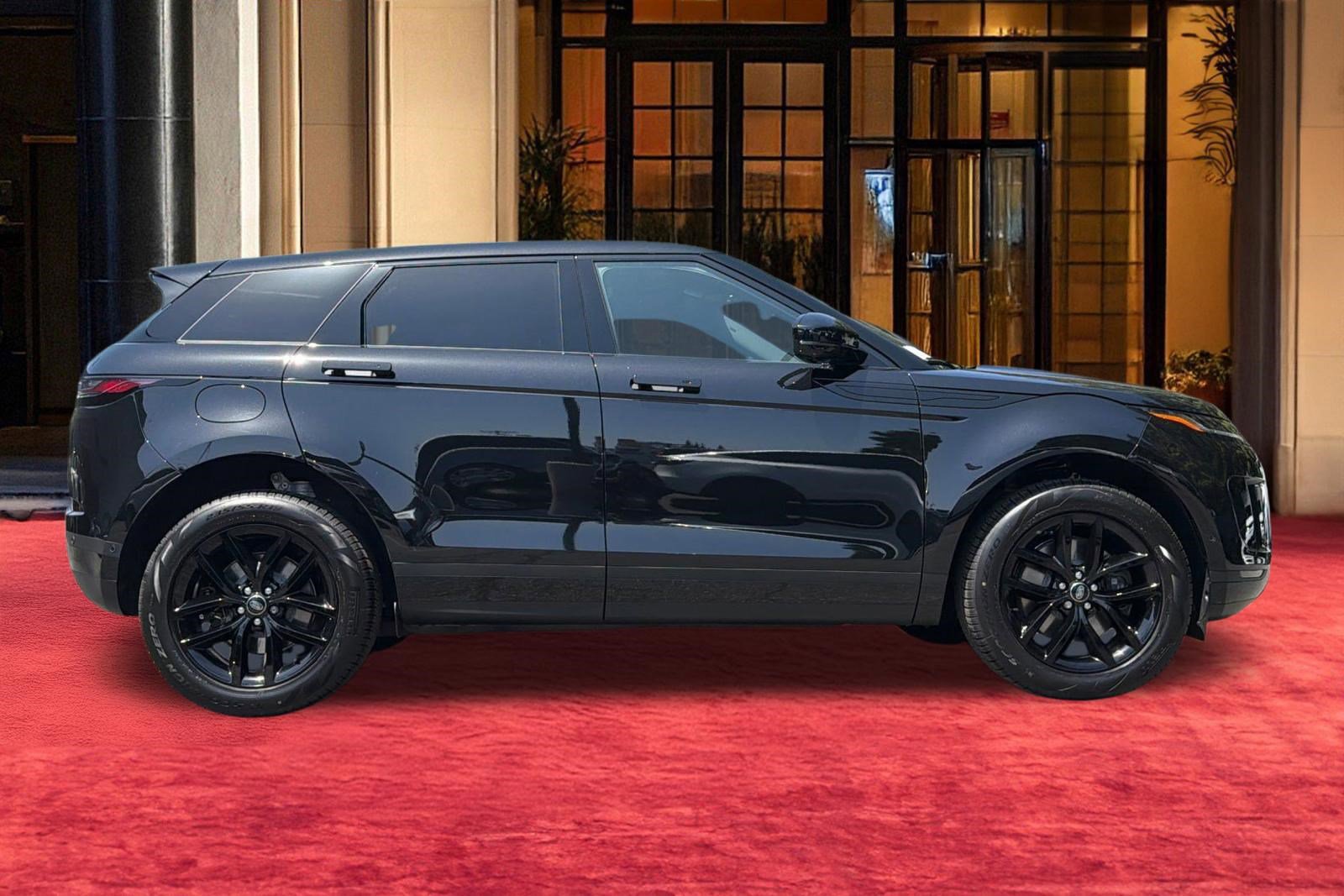 New 2026 Land Rover Range Rover Evoque S AWD/4WD image 7