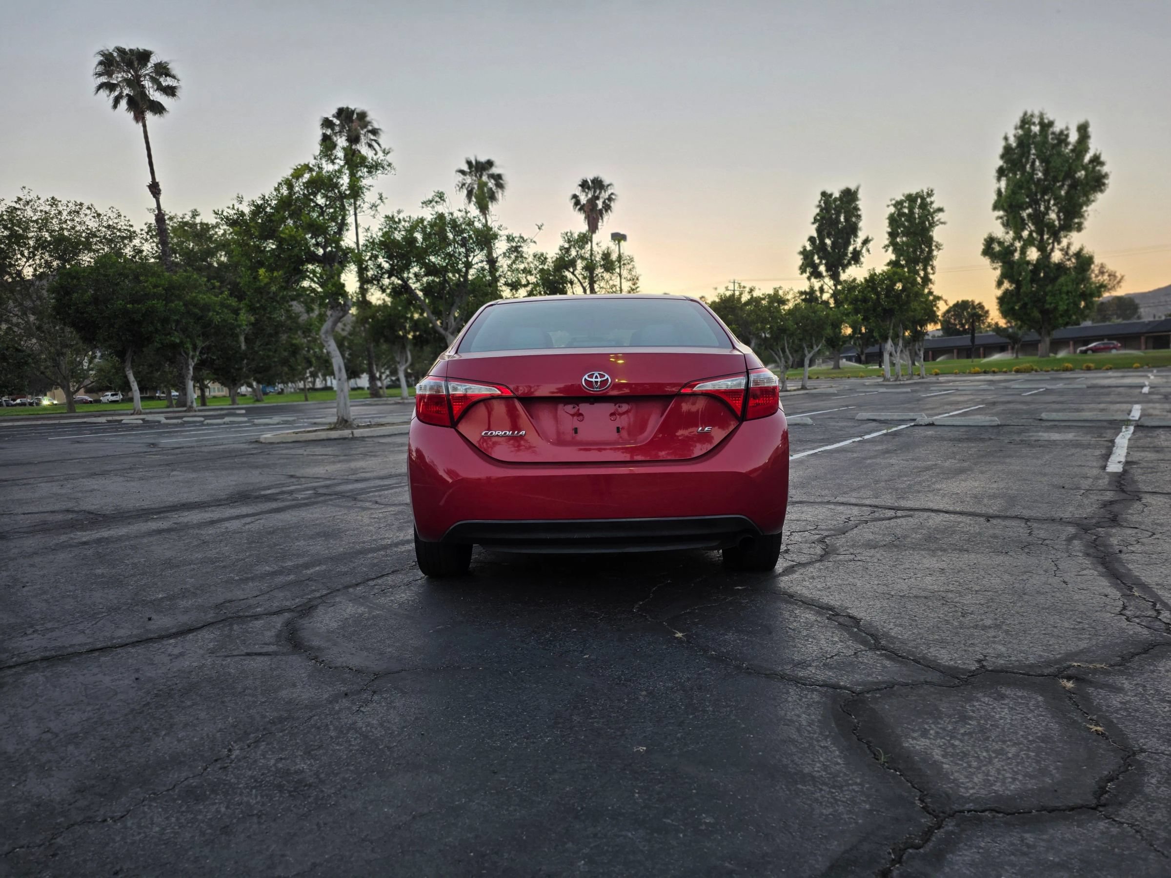 Used 2016 Toyota Corolla LE FWD image 6