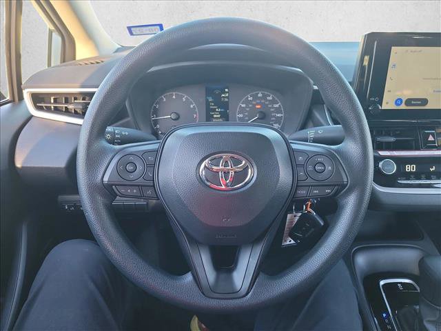 Used 2025 Toyota Corolla LE image 19