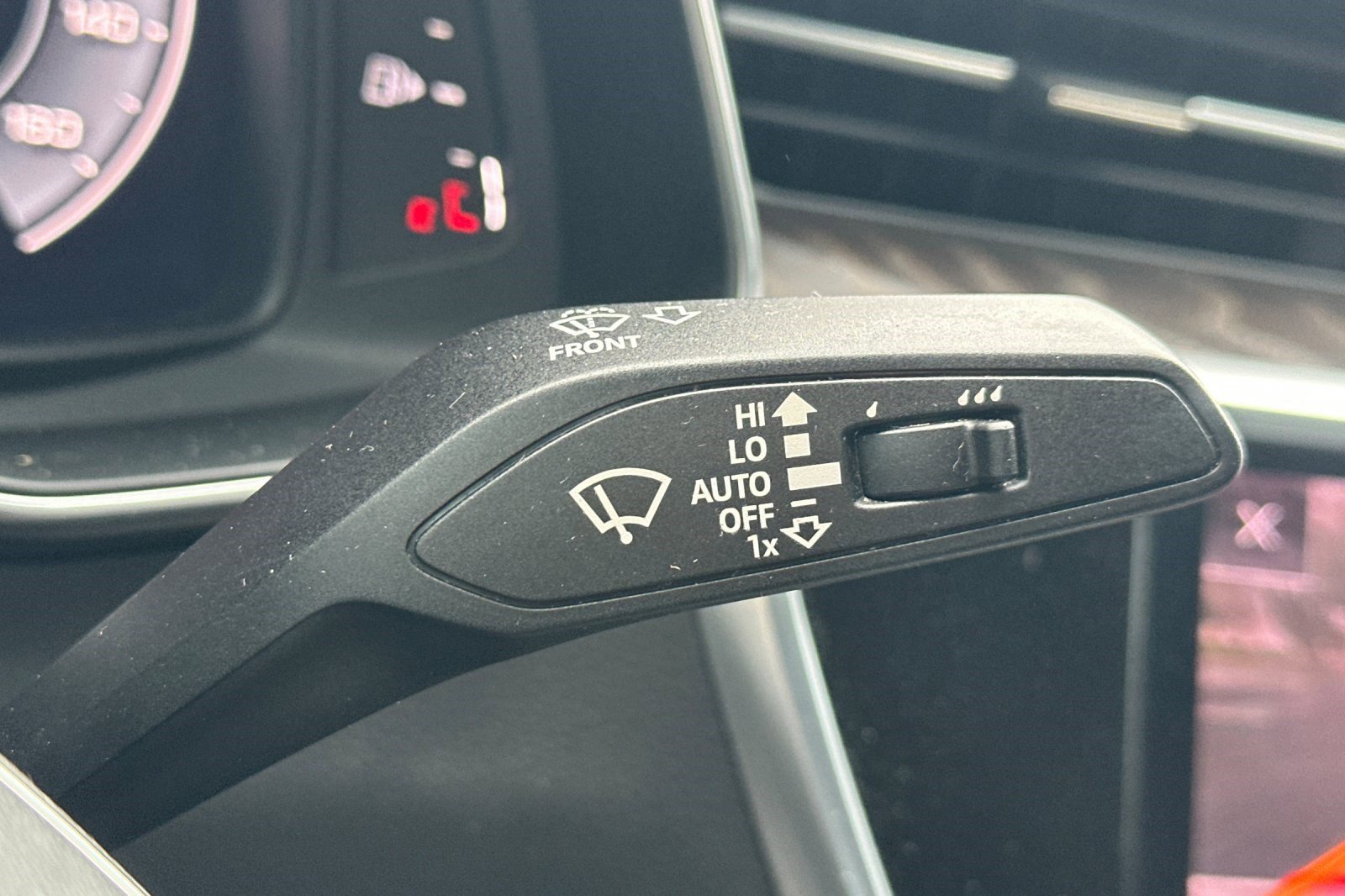 Used 2019 Audi A6 2.0T Premium Plus w/ Premium Plus Package image 31