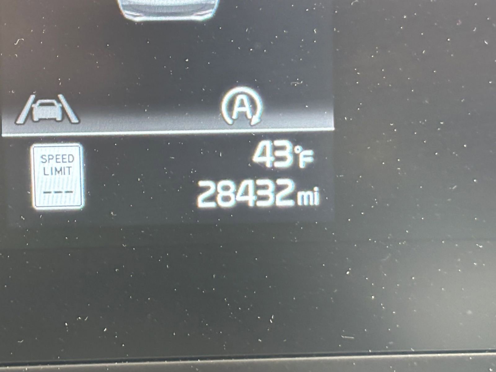 Used 2025 Kia Sportage LX image 39