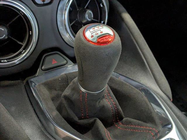 Used 2022 Chevrolet Camaro ZL1 RWD image 12