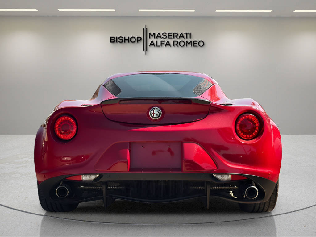 Used 2015 Alfa Romeo 4C Launch Edition w/ Convenience Group RWD image 4