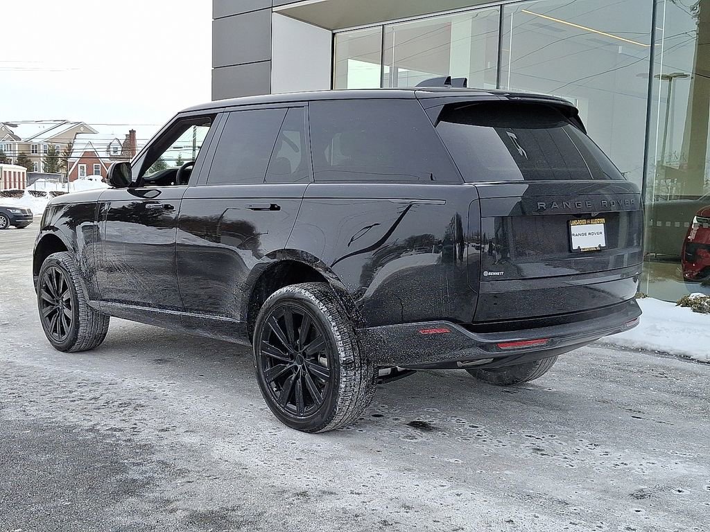 New 2026 Land Rover Range Rover SE image 3