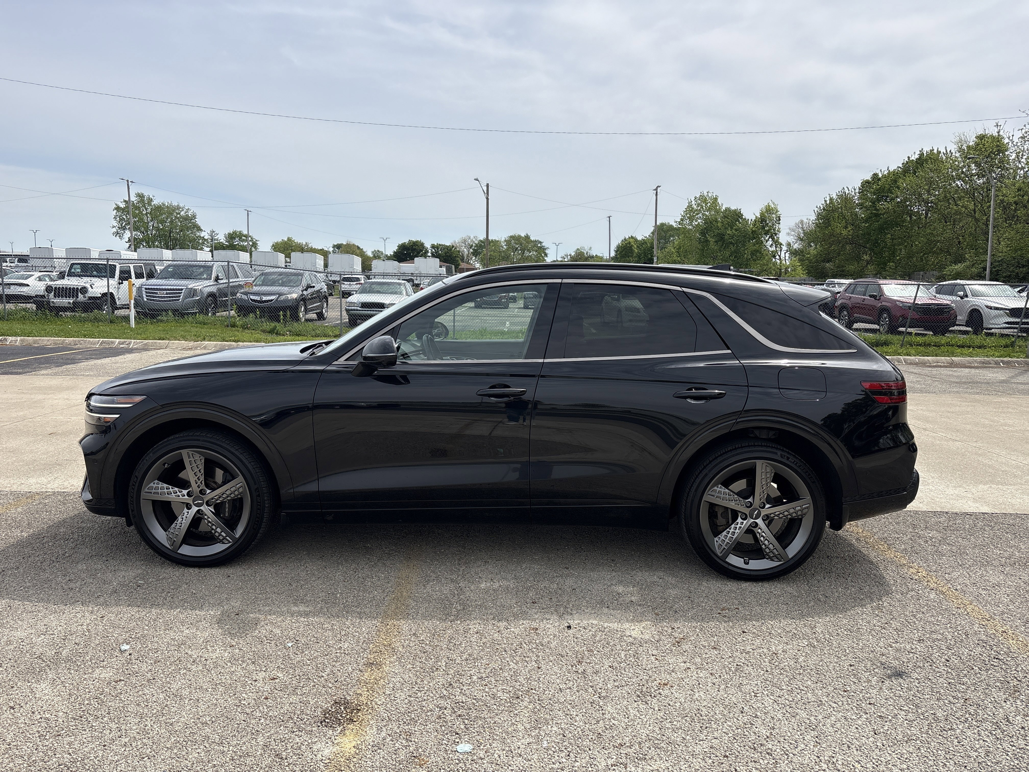 Used 2022 Genesis GV70 3.5T Sport w/ Sport Prestige Package AWD/4WD image 1