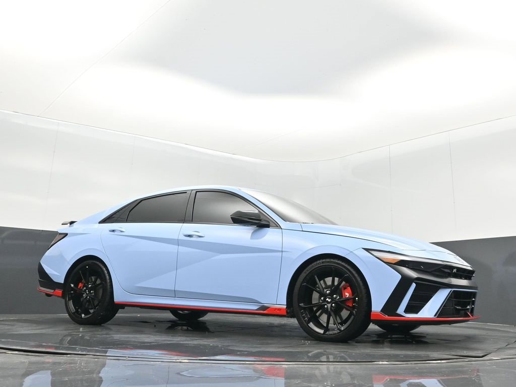 Used 2025 Hyundai Elantra N Base w/ Cargo Package image 26