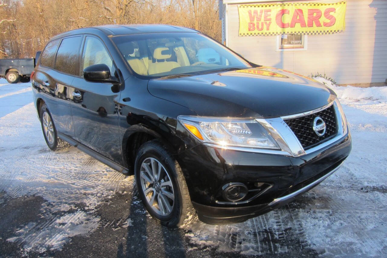 Used 2013 Nissan Pathfinder S w/ Cargo Pkg