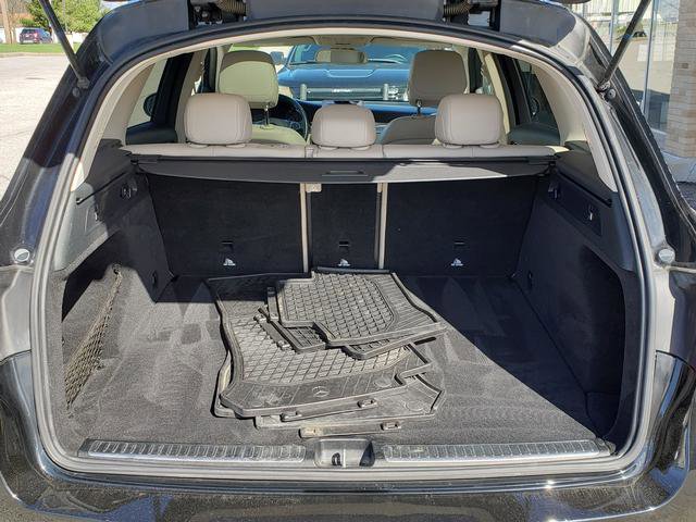 Used 2016 Mercedes-Benz GLC 300 4MATIC image 5