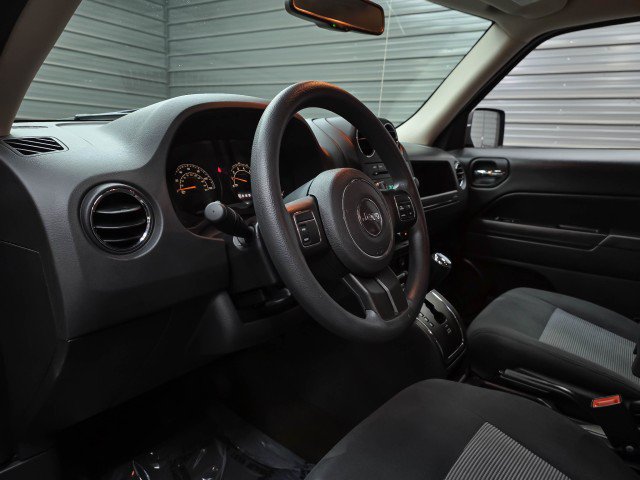 Used 2015 Jeep Patriot Sport w/ Power Value Group FWD image 11