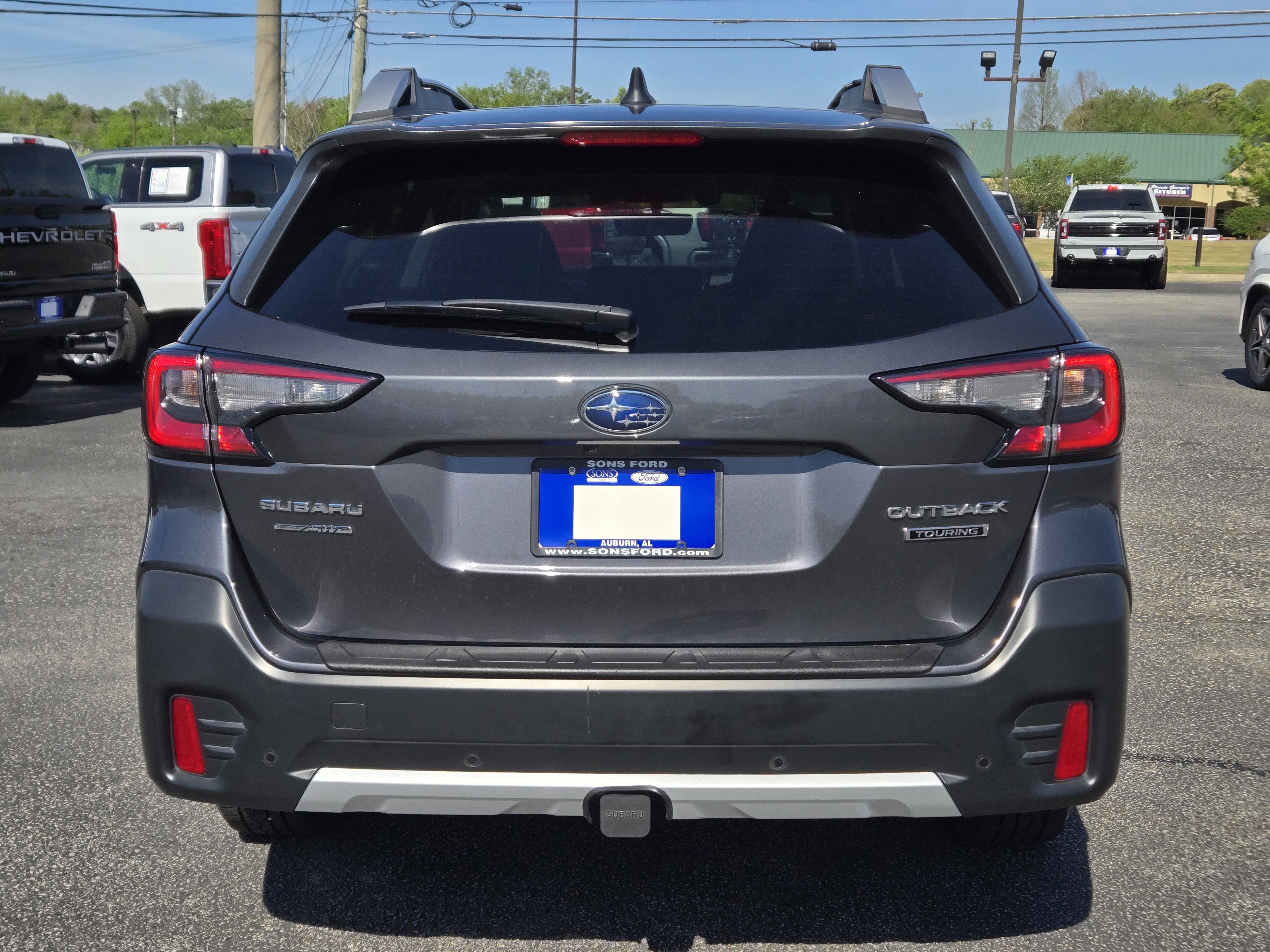 Used 2021 Subaru Outback Touring w/ Popular Package #2 image 8