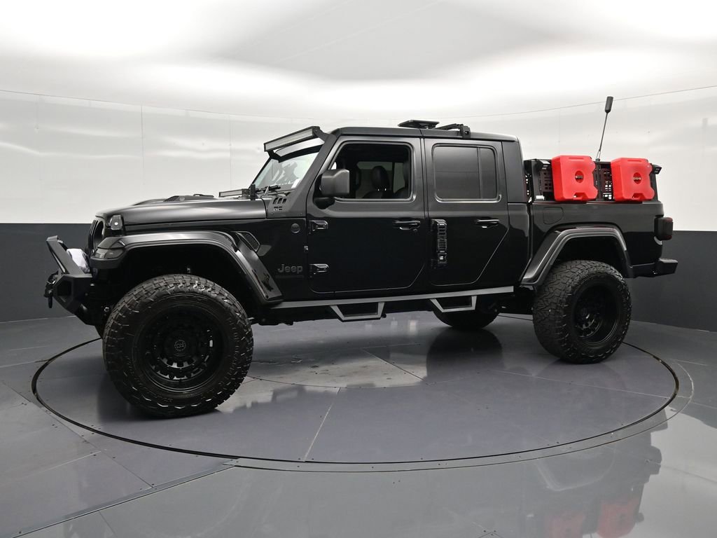 Used 2020 Jeep Gladiator Overland AWD/4WD image 7