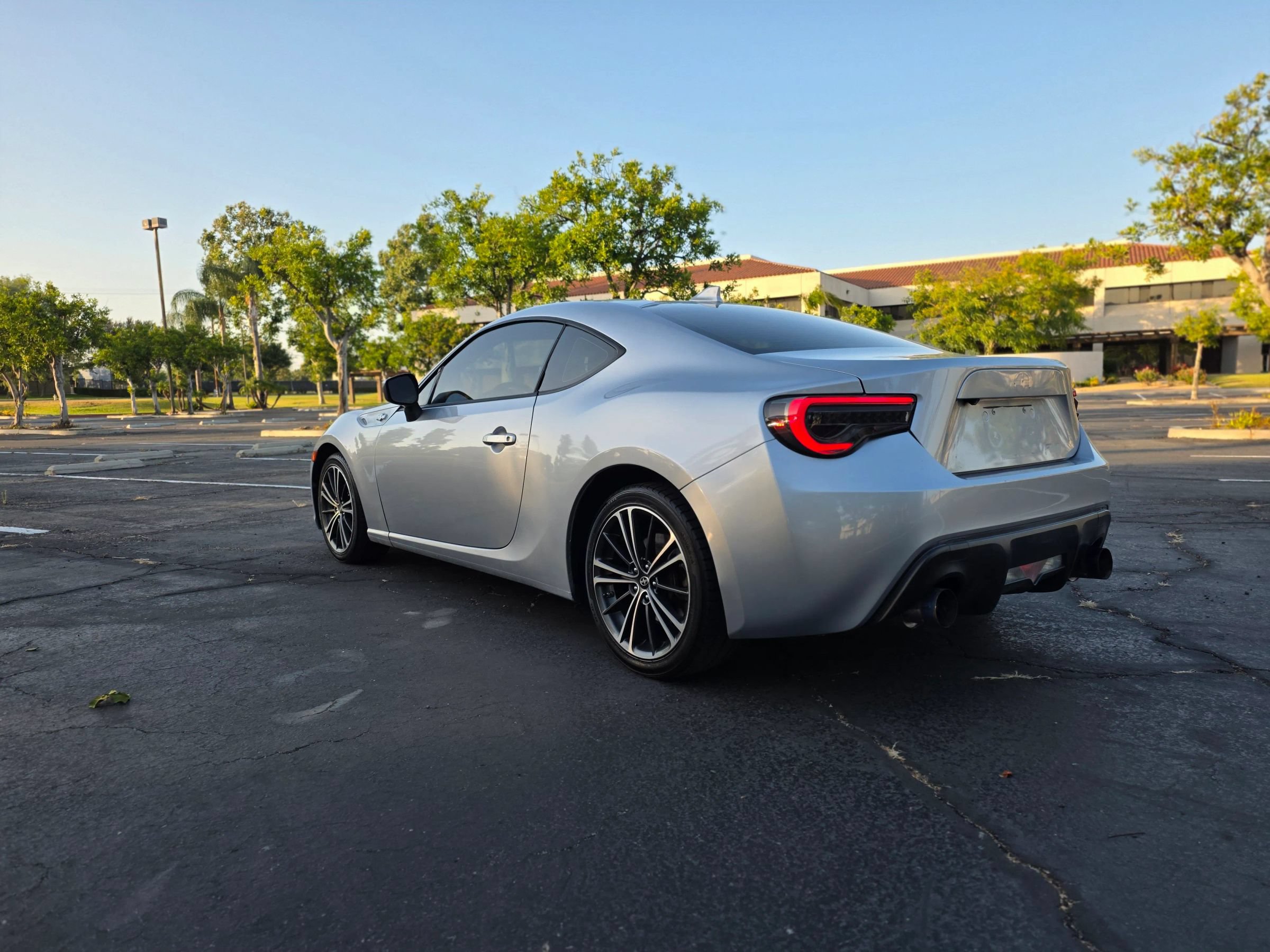 Used 2016 Scion FR-S RWD image 7