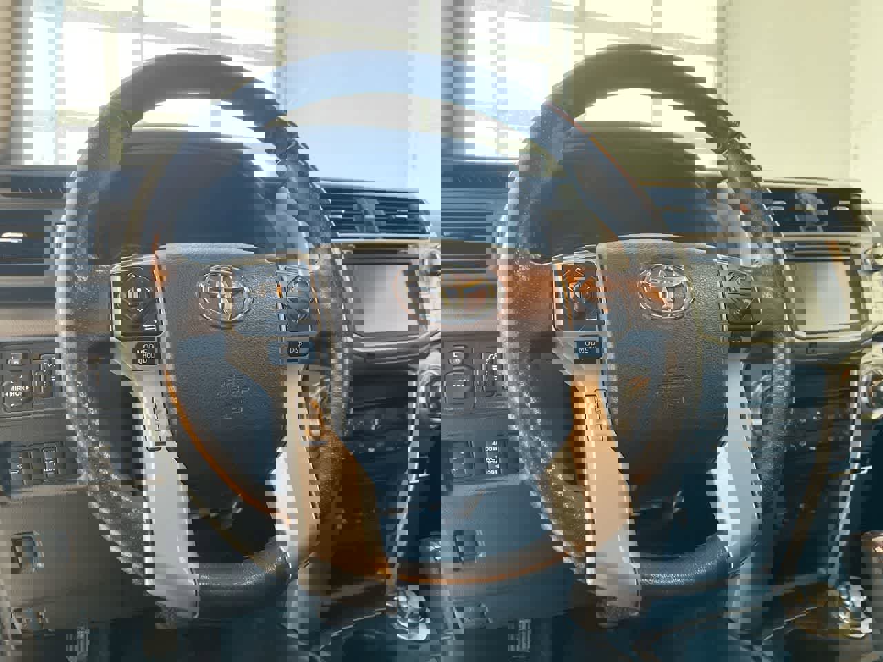 Used 2017 Toyota 4Runner Limited image 14