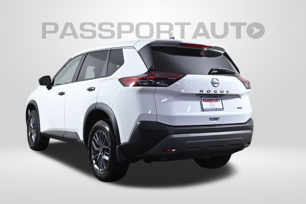 Certified 2023 Nissan Rogue S image 6
