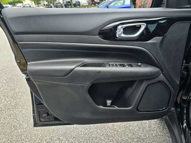 New 2026 Jeep Compass Latitude AWD/4WD image 7