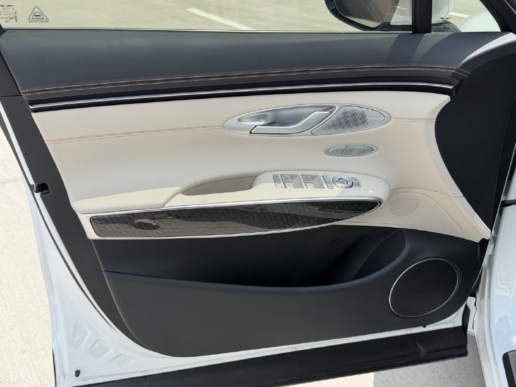 New 2026 Genesis GV70 3.5T Sport Prestige AWD/4WD image 10