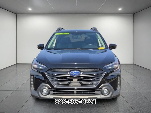 Used 2025 Subaru Outback Onyx Edition AWD/4WD image 8