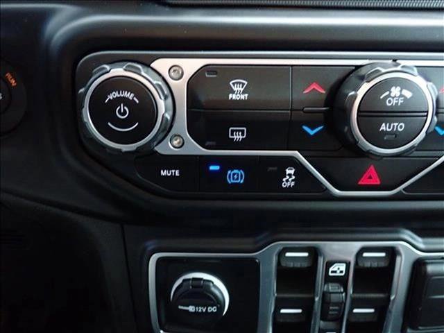 Used 2023 Jeep Wrangler Unlimited w/ 8.4" Radio Group AWD/4WD image 18