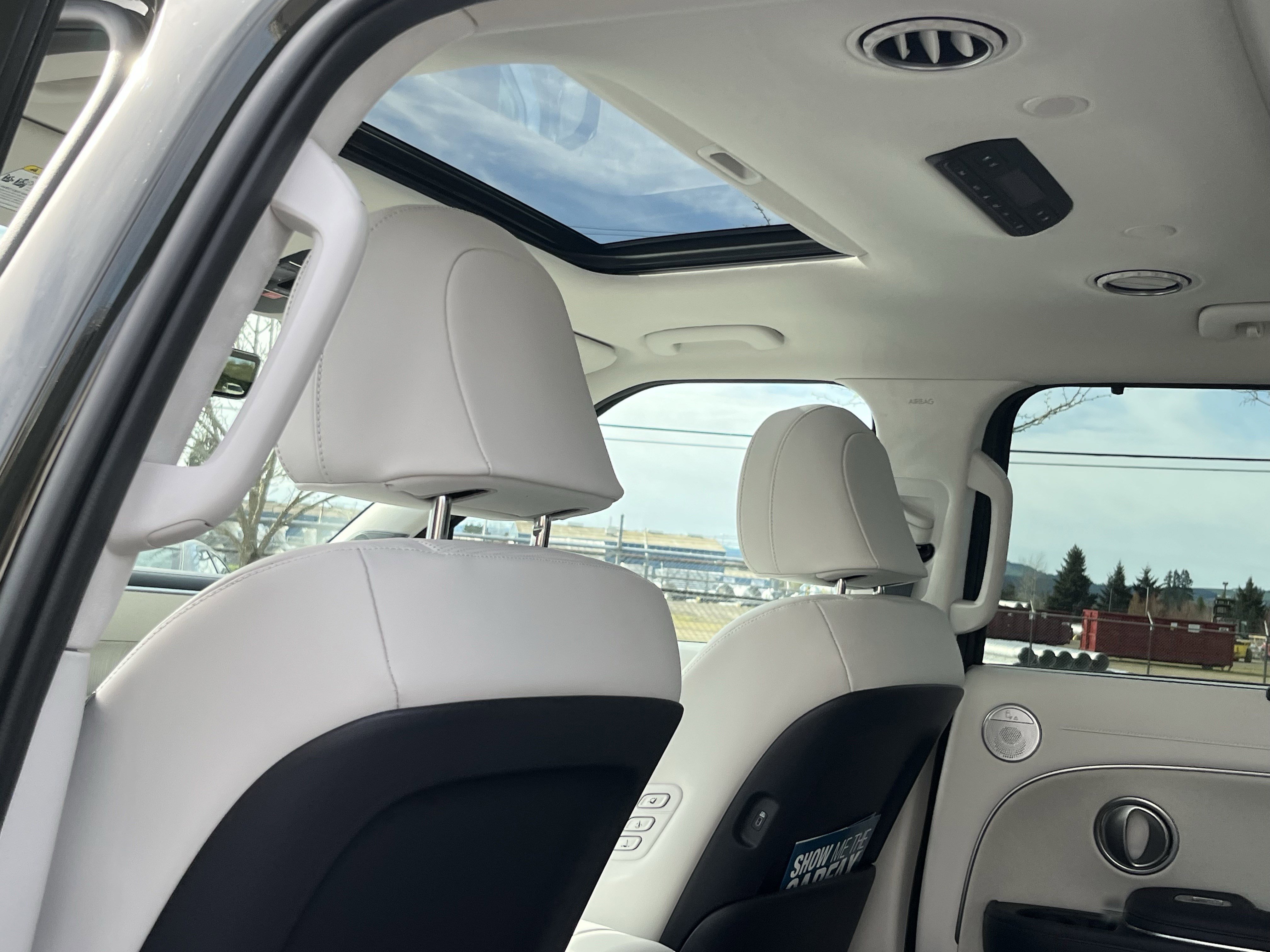 Used 2026 Hyundai Palisade Calligraphy image 15