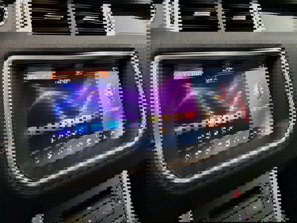 Used 2017 Land Rover Range Rover Evoque HSE Dynamic image 29