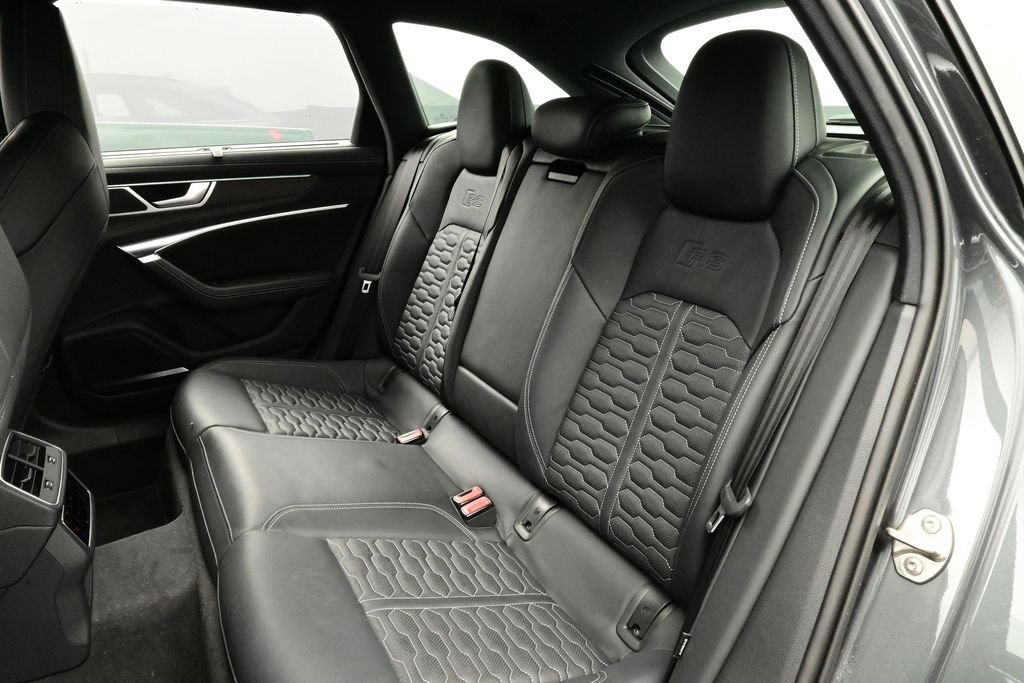 Used 2021 Audi RS 6 w/ Carbon Optic Package AWD/4WD image 13